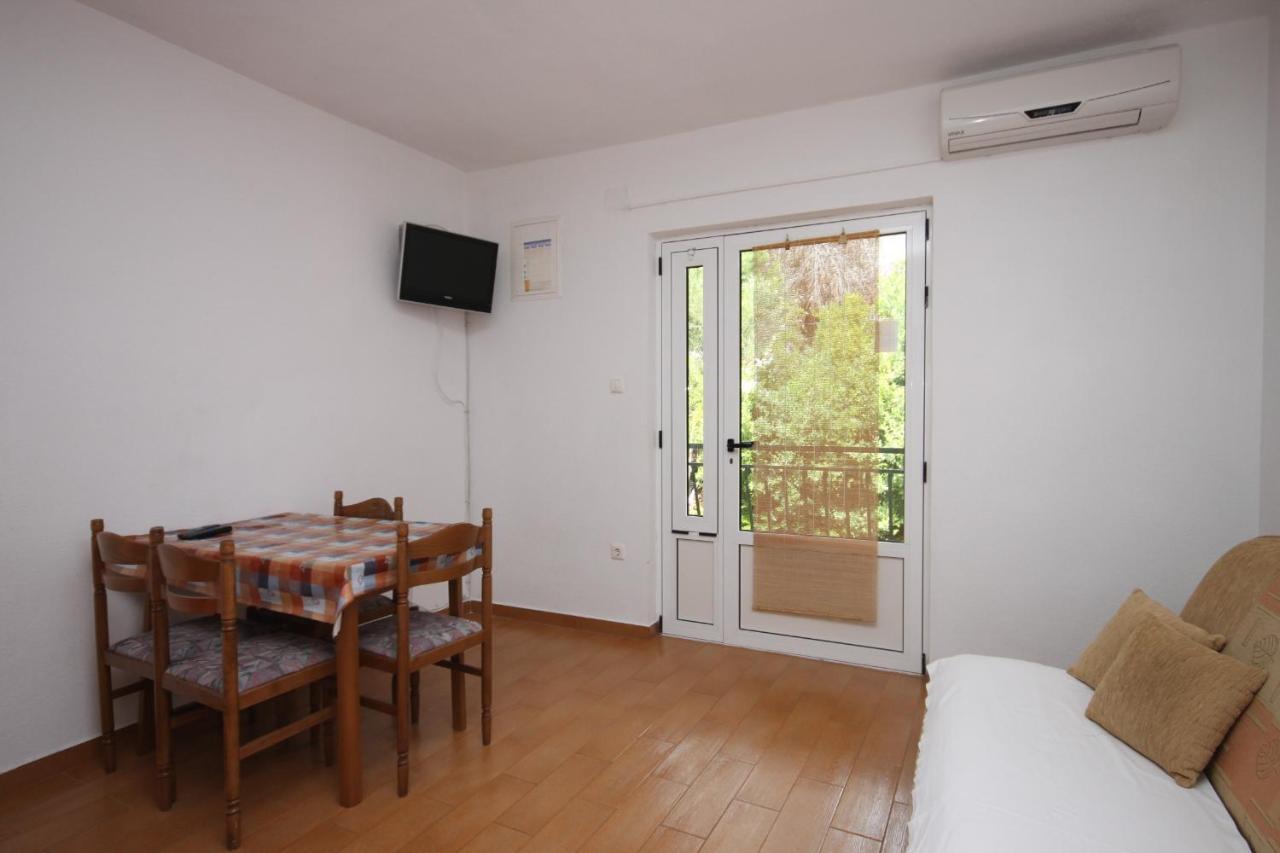 Apartments with a parking space Zivogosce - Porat, Makarska - 6700 Igrane Zewnętrze zdjęcie