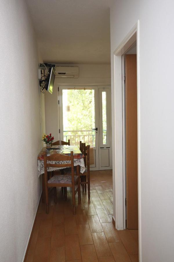 Apartments with a parking space Zivogosce - Porat, Makarska - 6700 Igrane Zewnętrze zdjęcie