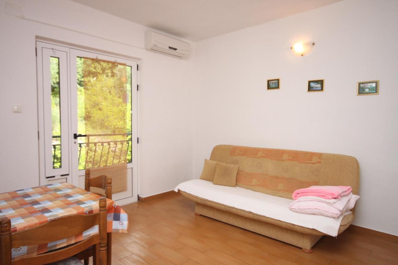 Apartments with a parking space Zivogosce - Porat, Makarska - 6700 Igrane Zewnętrze zdjęcie